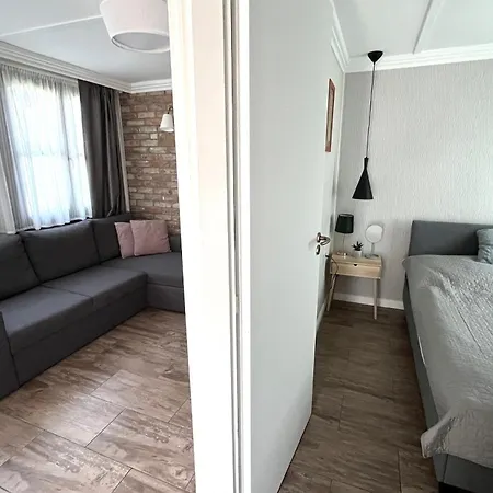 Aranypart Apartmanhazak Apartman Tiszakécske