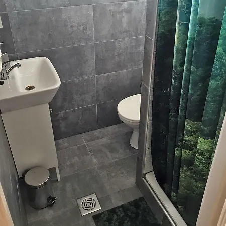 Aranypart Apartmanhazak Tiszakécske